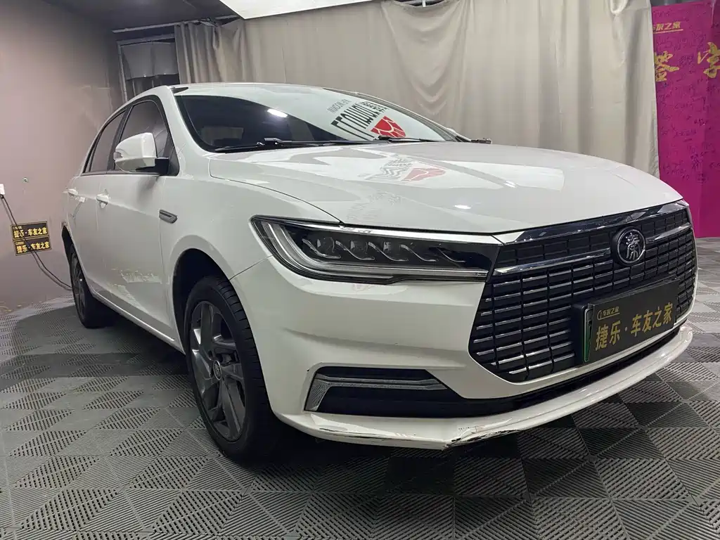 BYD Qin NEV — фото 3