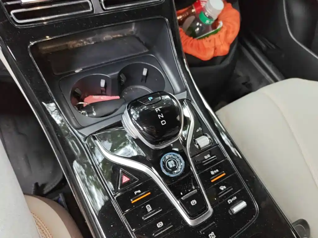 BYD Qin PLUS — фото 14