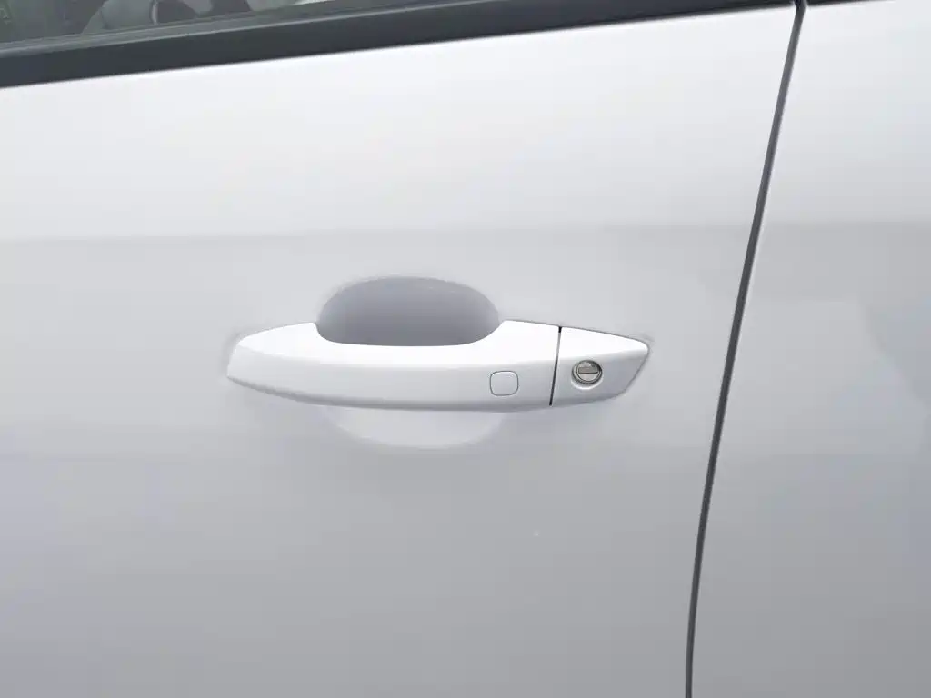 BYD Seal 05 DM-i — фото 18