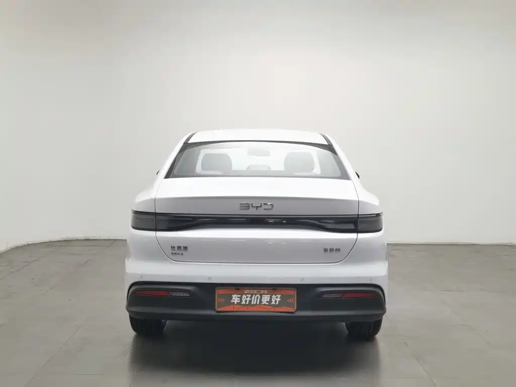 BYD Seal 05 DM-i — фото 4