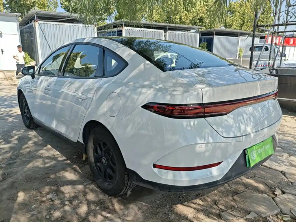 BYD Qin PLUS — фото 5
