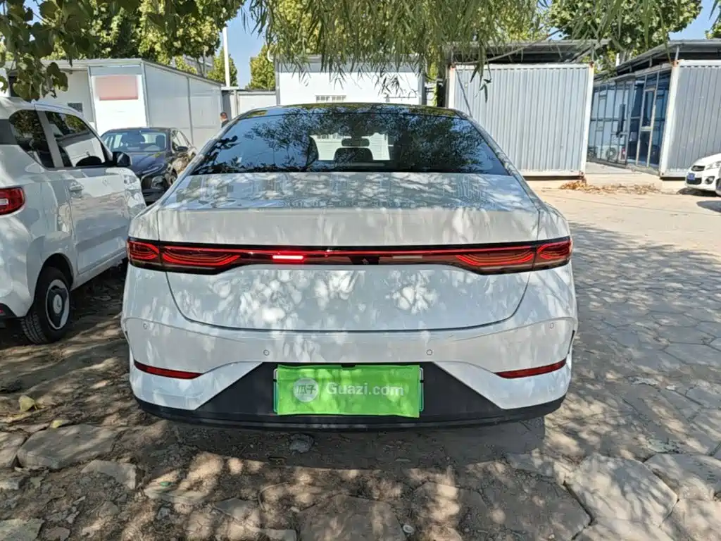 BYD Qin PLUS — фото 6