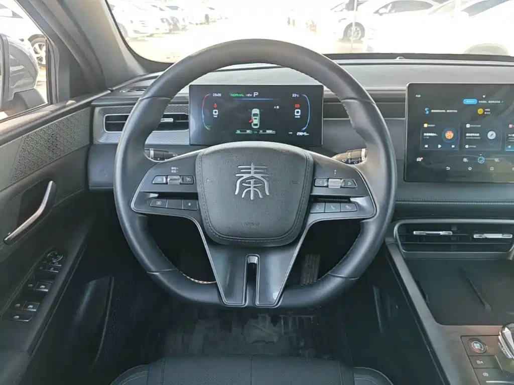 BYD Qin PLUS — фото 11