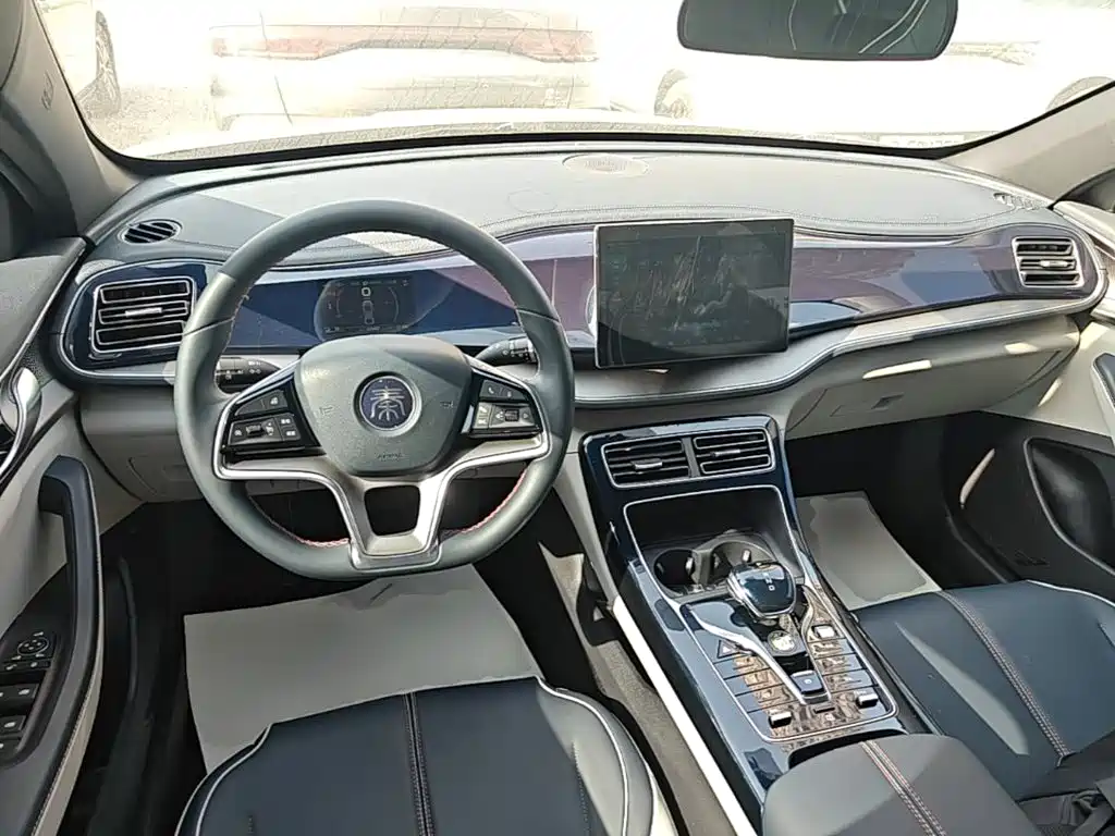 BYD Qin PLUS — фото 10