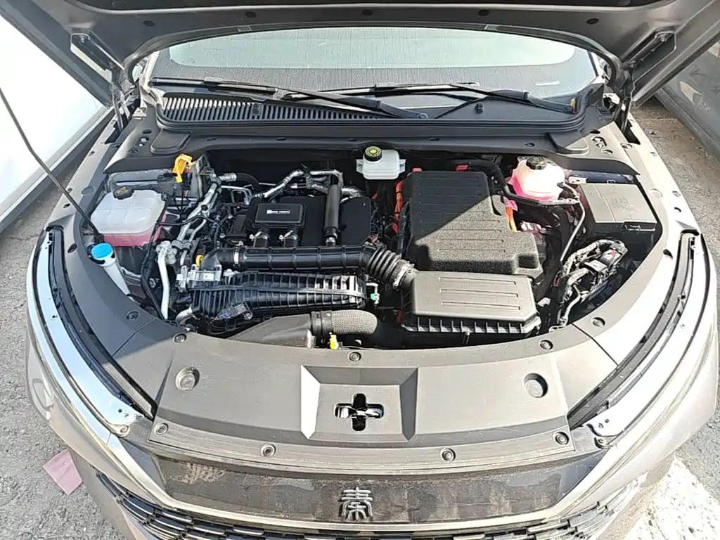 BYD Qin L — фото 20