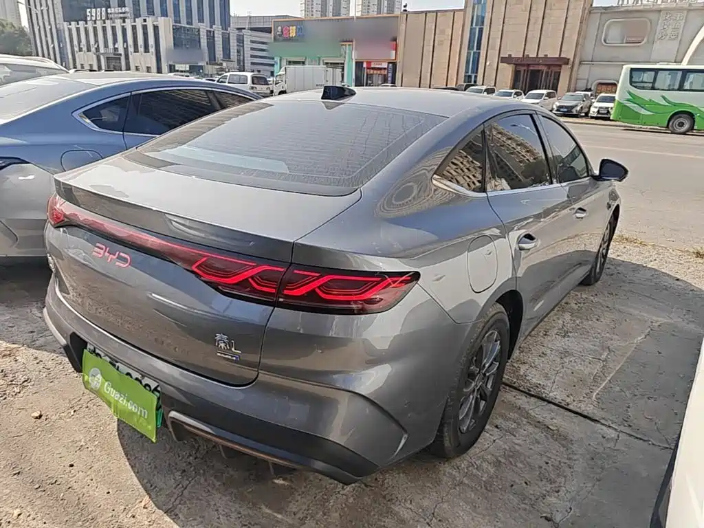 BYD Qin L — фото 7