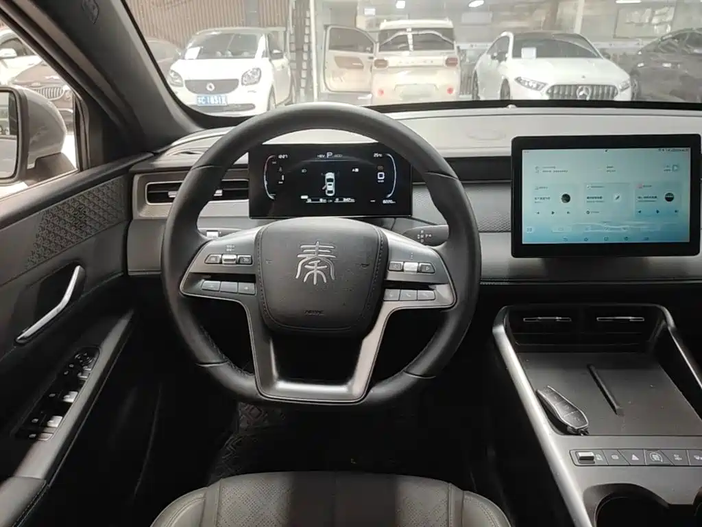 BYD Qin PLUS — фото 11