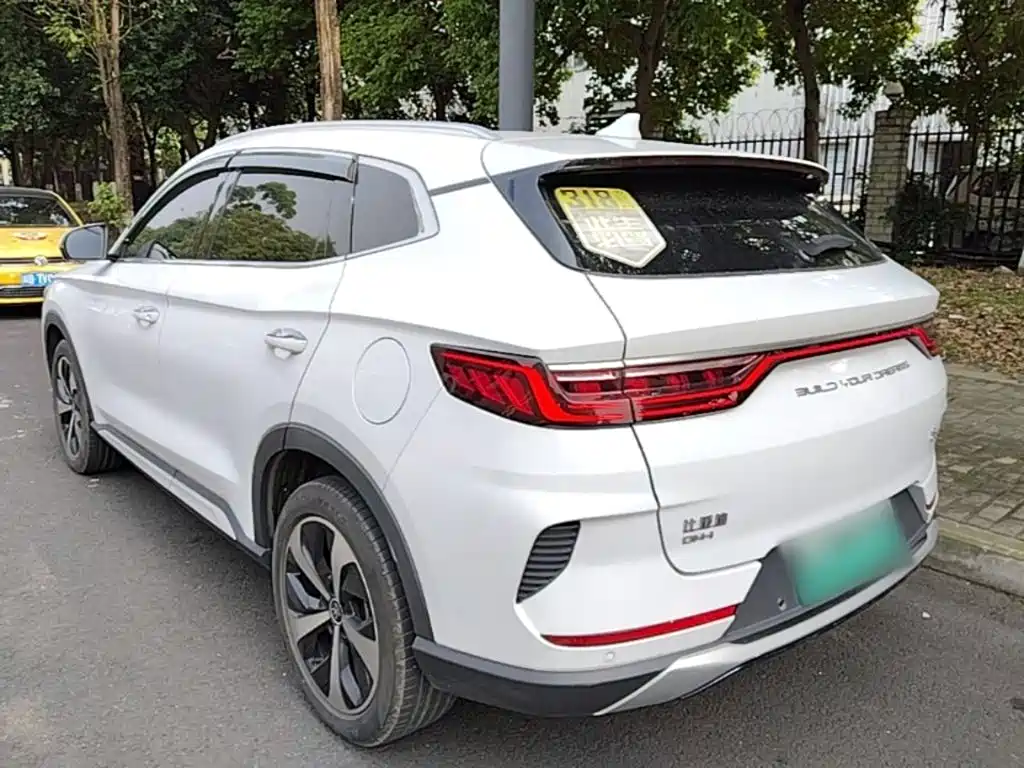 BYD PLUS New Energy — фото 5