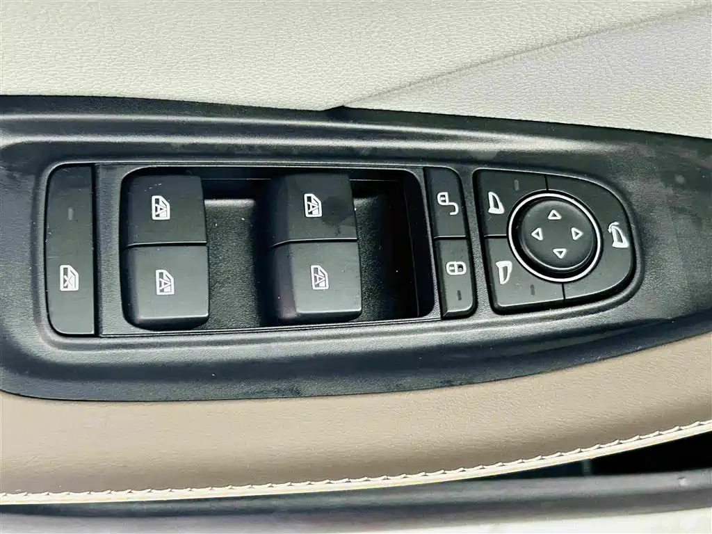 BYD Qin PLUS — фото 18