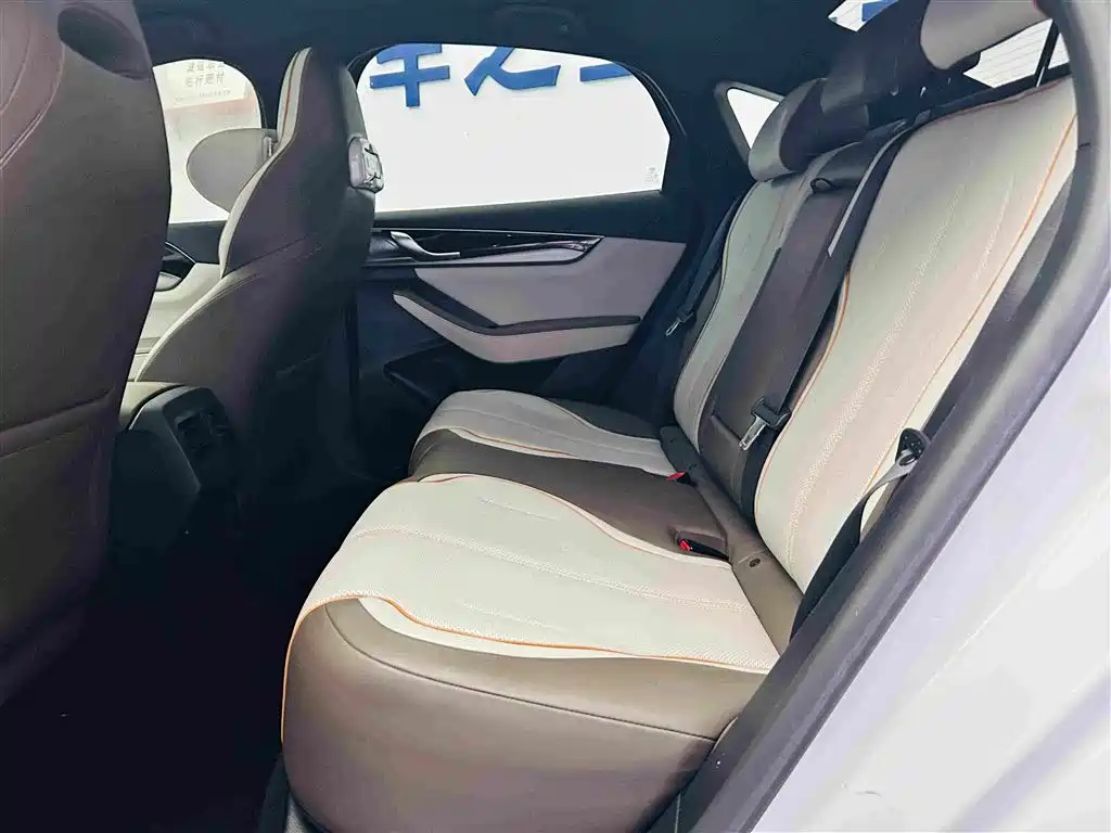 BYD Qin PLUS — фото 22