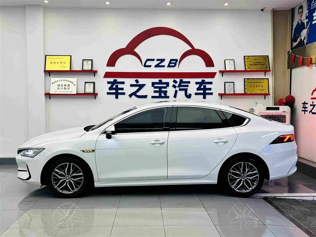 BYD Qin PLUS — фото 5