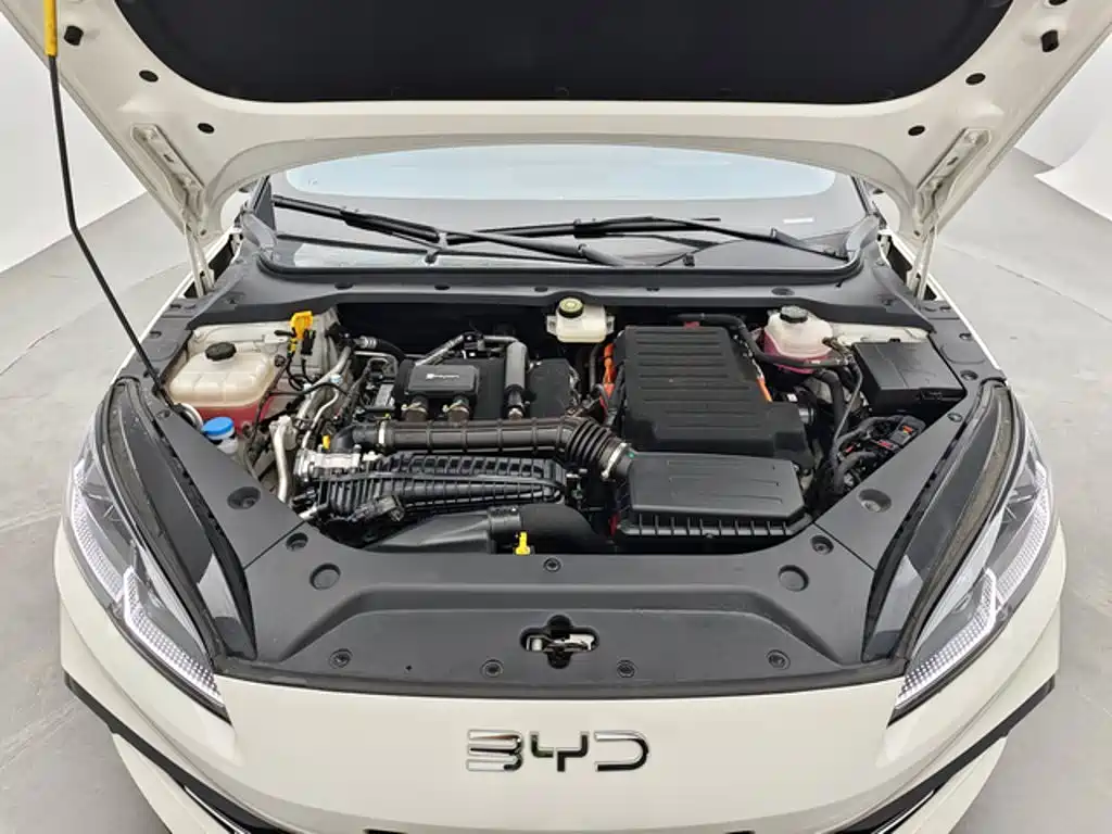 BYD Seal 06 — фото 10