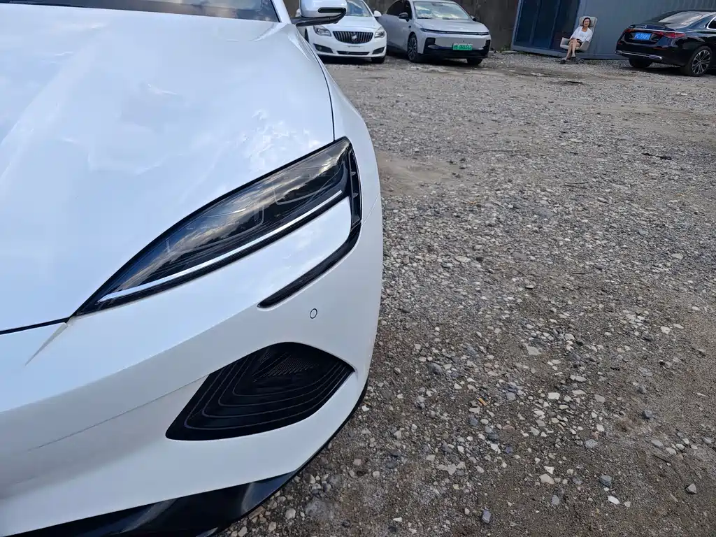 BYD Seal — фото 14