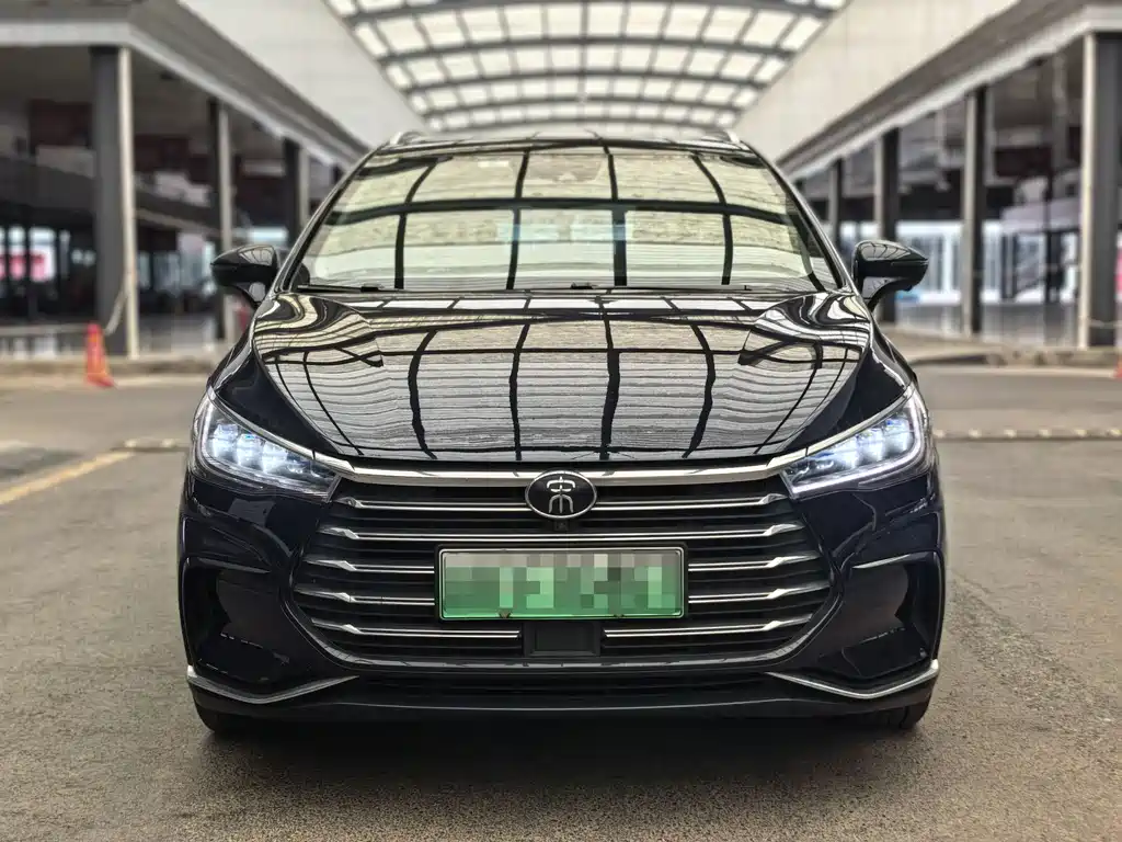 BYD MAX New Energy — фото 2
