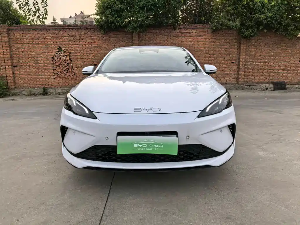BYD Seal 05 DM-i — фото 7