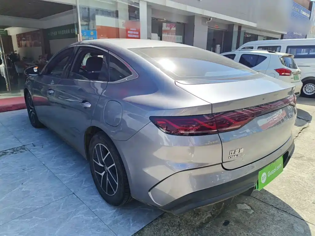 BYD Qin L — фото 5
