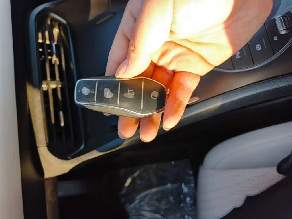 BYD Seal 05 DM-i — фото 9