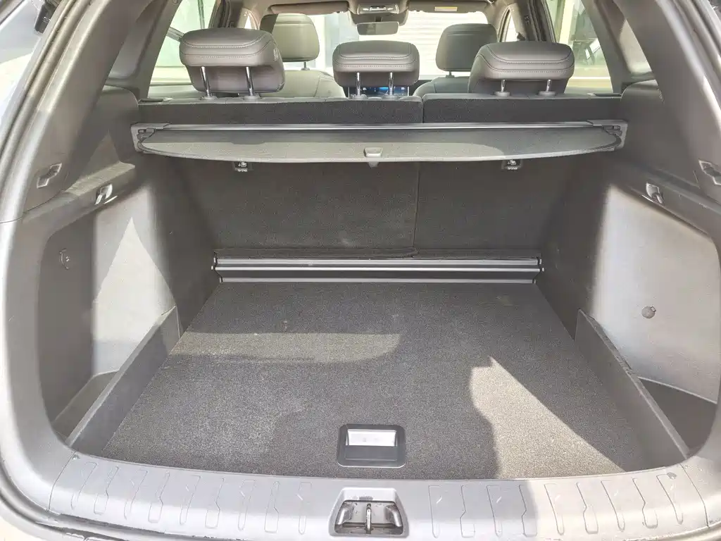BYD L DM-i — фото 10