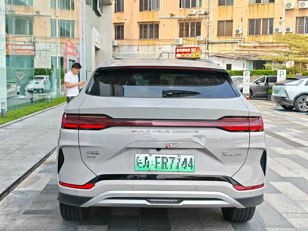 BYD PLUS New Energy — фото 6
