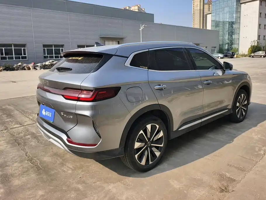 BYD PLUS New Energy — фото 3