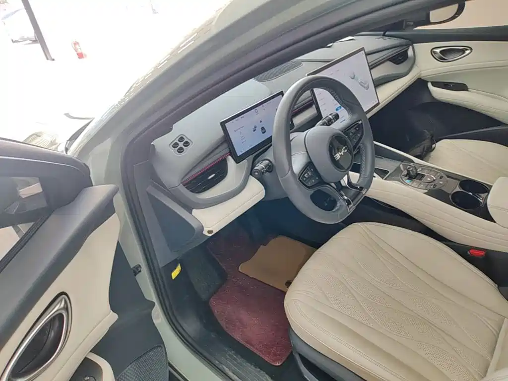 BYD Seal 06GT — фото 11