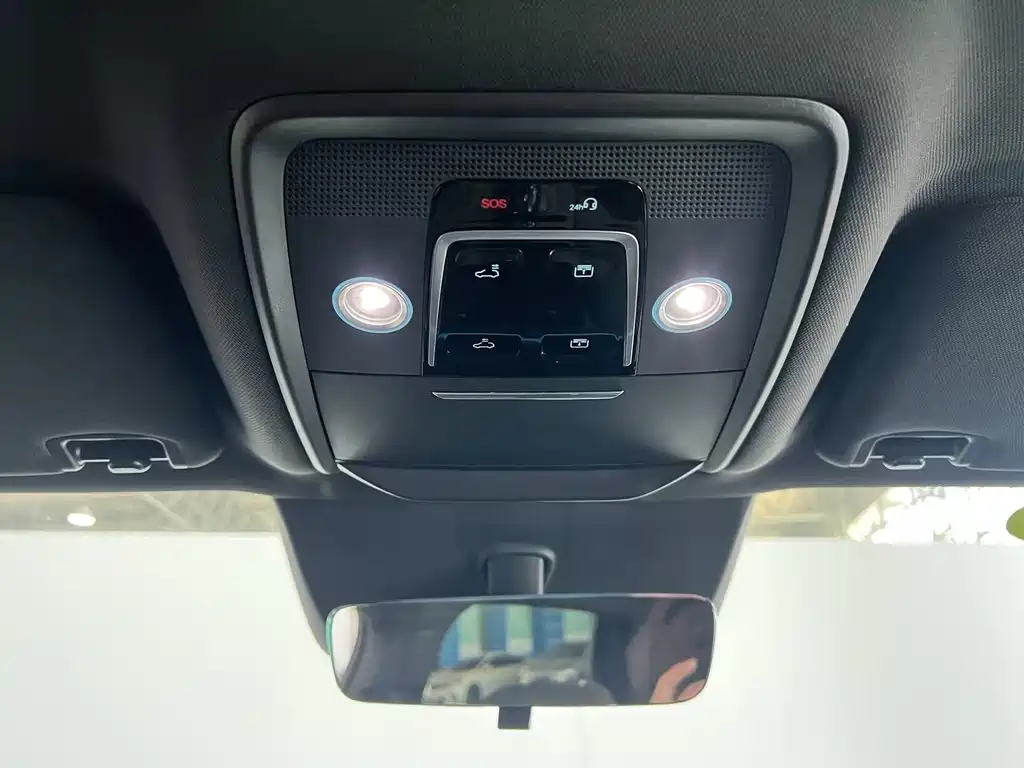BYD L DM-i — фото 27