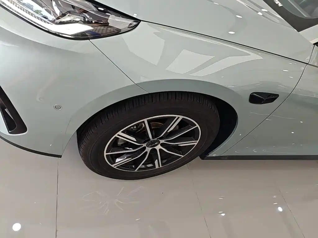 BYD Seal 06 — фото 23