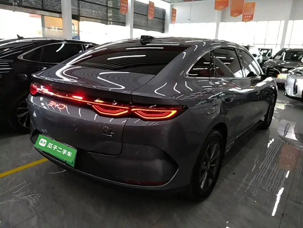 BYD Qin L — фото 7