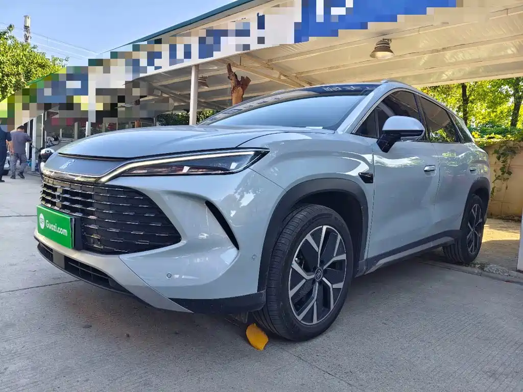 BYD L DM-i — фото 2