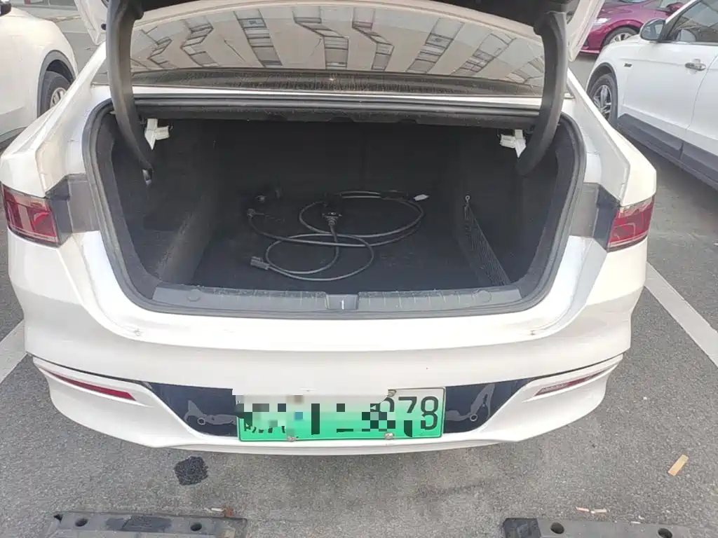 BYD Qin PLUS — фото 19