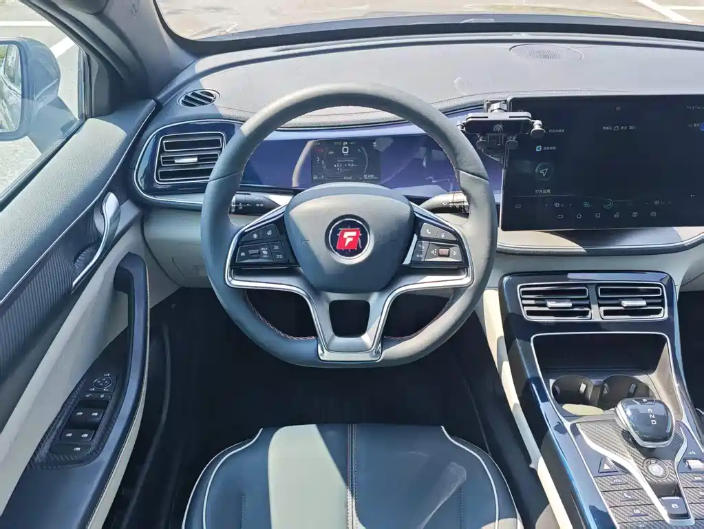 BYD Qin PLUS — фото 11