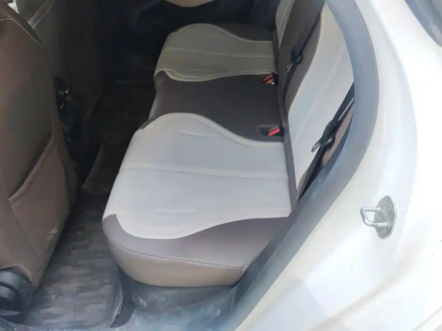 BYD Qin PLUS — фото 11