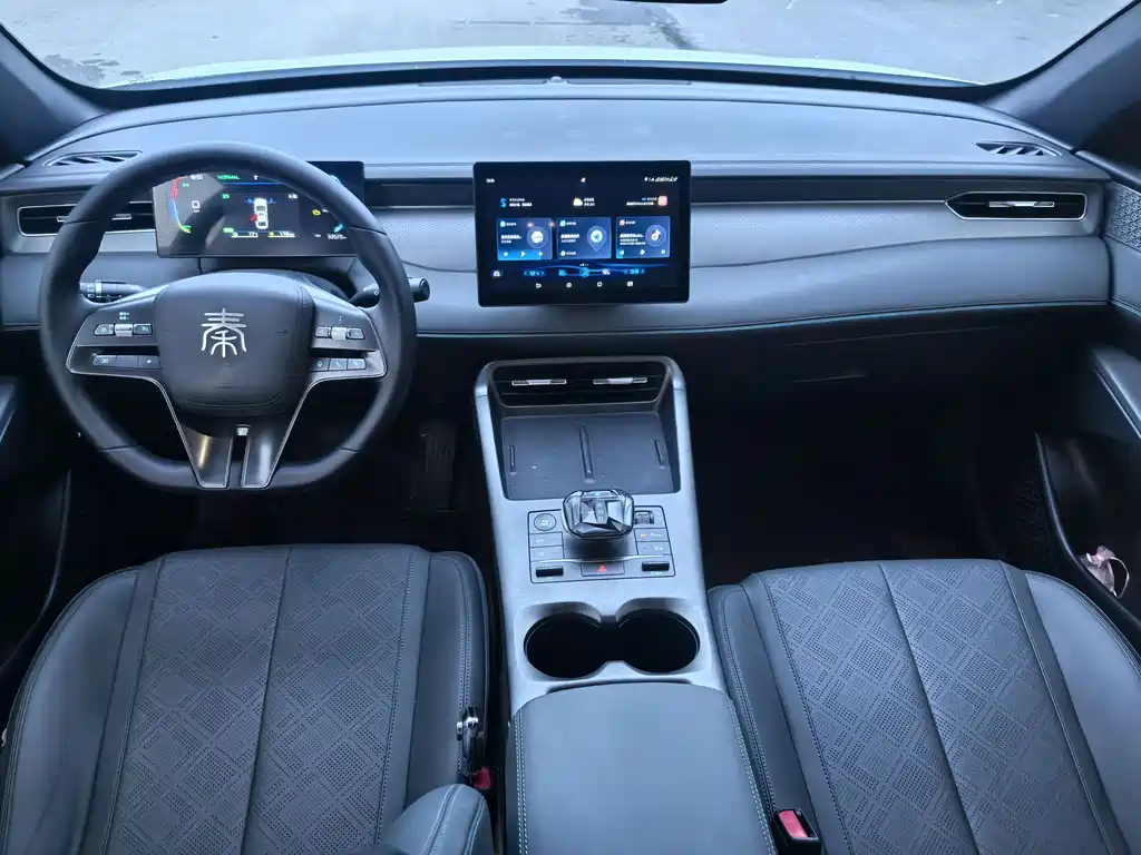 BYD Qin PLUS — фото 9