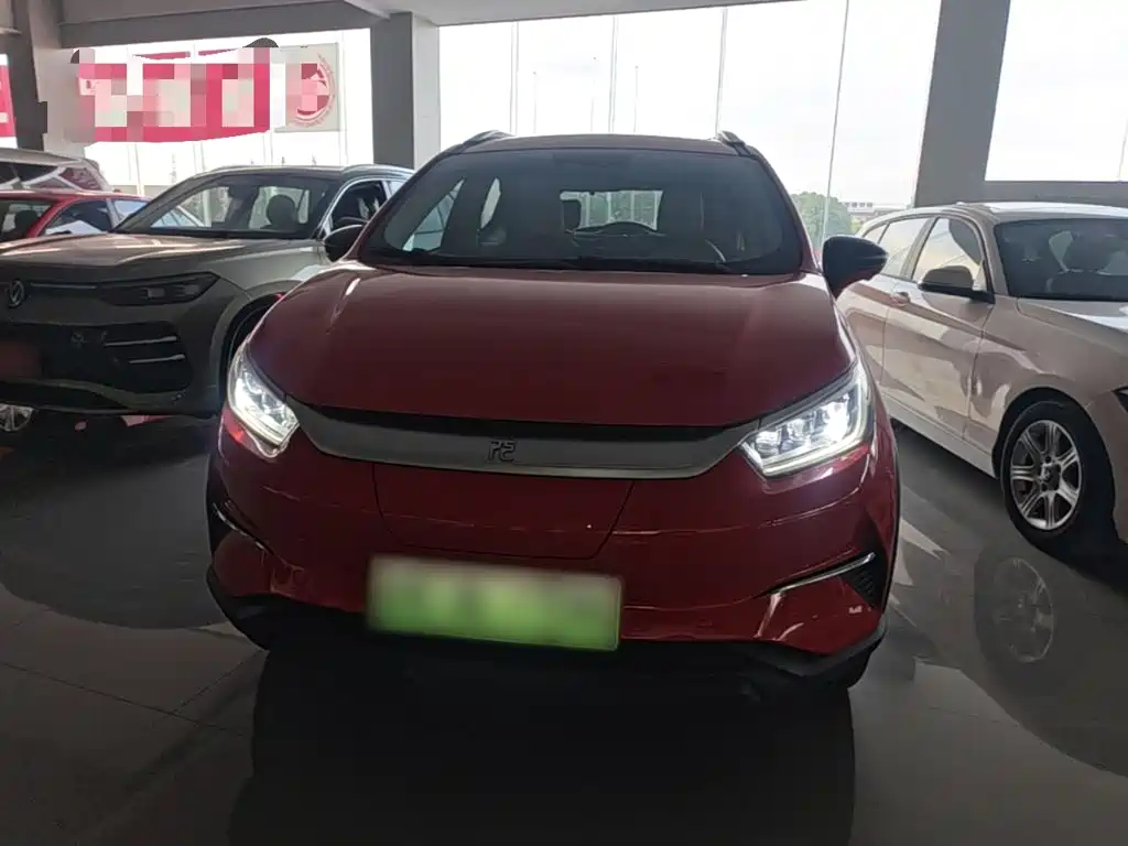 BYD Yuan Pro — фото 3