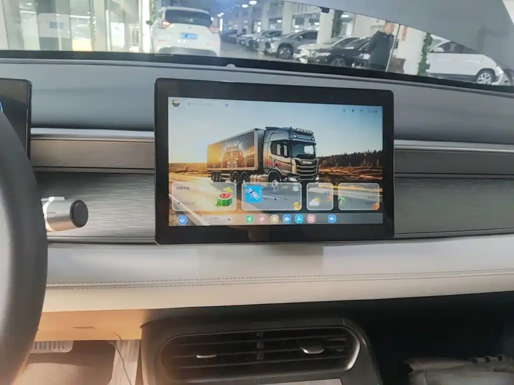 BYD Seal 05 DM-i — фото 13