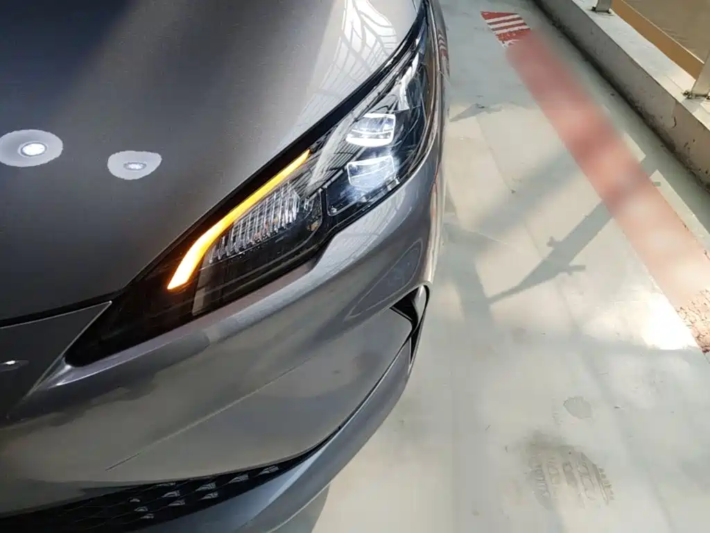 BYD Seal 05 DM-i — фото 24
