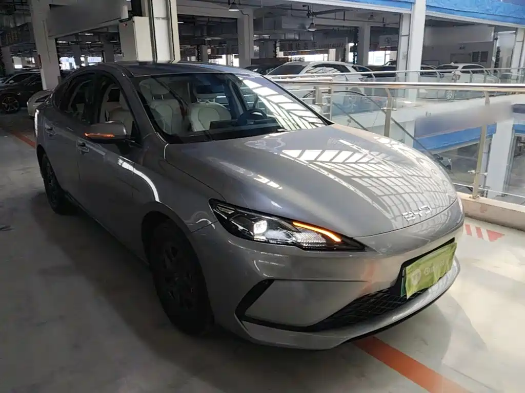 BYD Seal 05 DM-i — фото 4