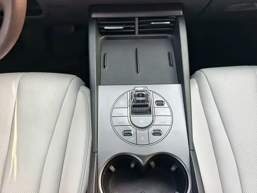 BYD Seal 06 — фото 13