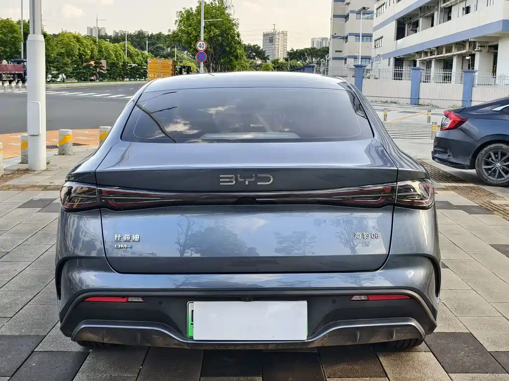 BYD Seal 06 — фото 17