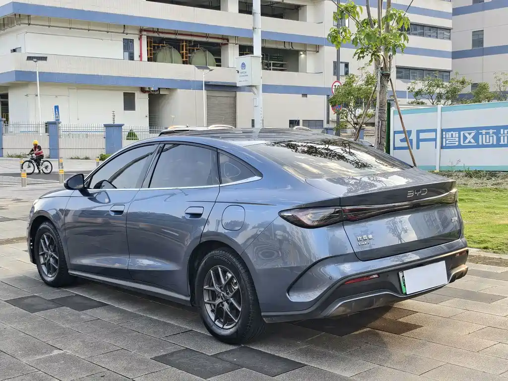 BYD Seal 06 — фото 18