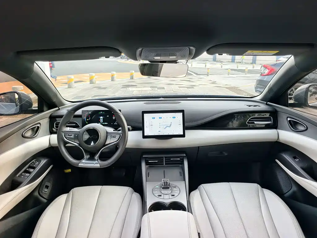 BYD Seal 06 — фото 10