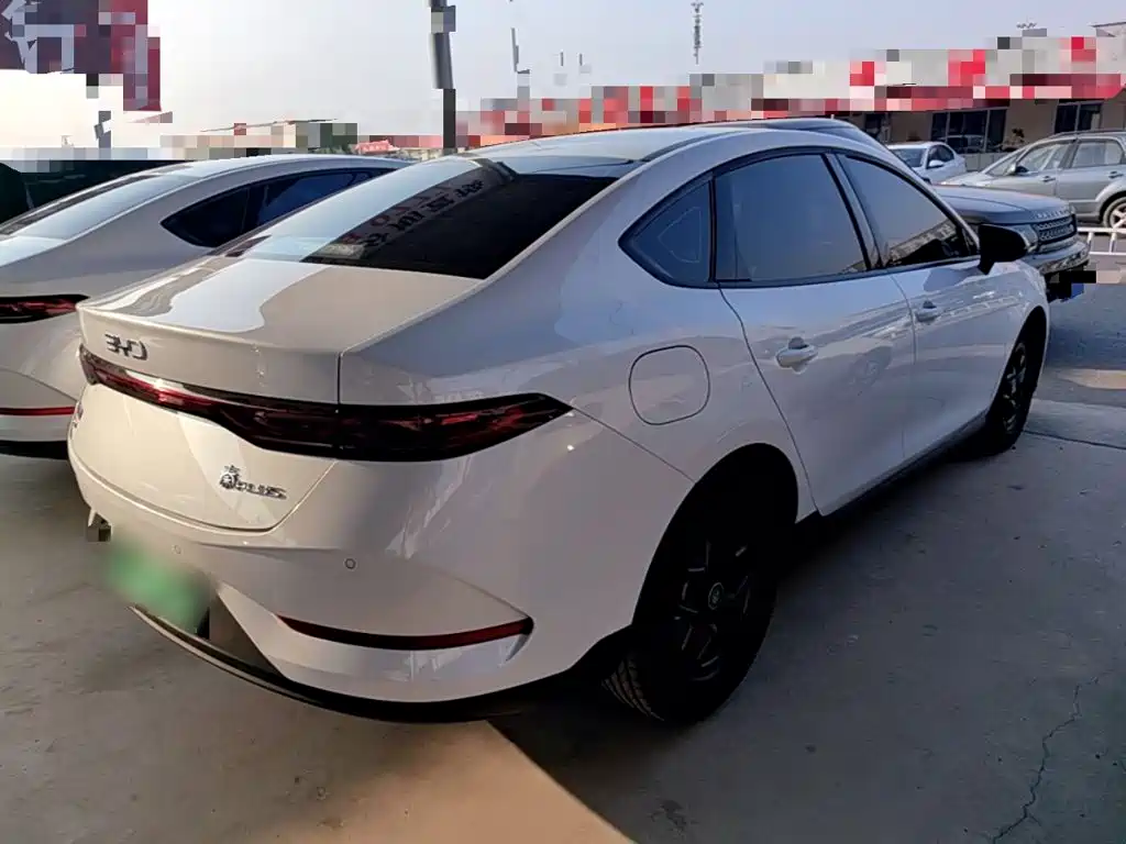 BYD Qin PLUS — фото 7