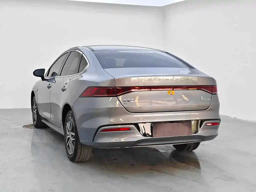 BYD Qin PLUS — фото 5