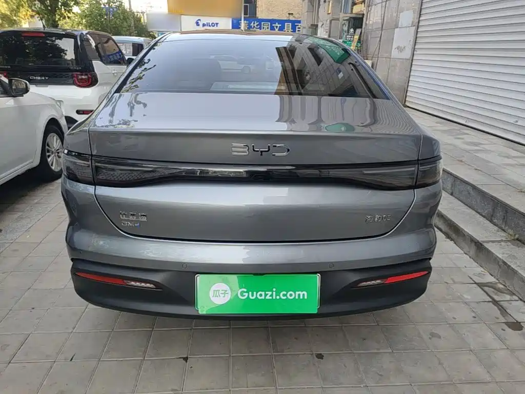BYD Seal 05 DM-i — фото 6