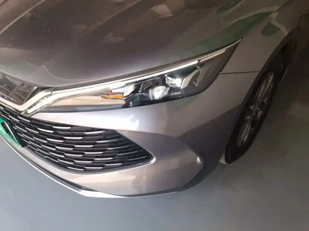 BYD Qin L — фото 24
