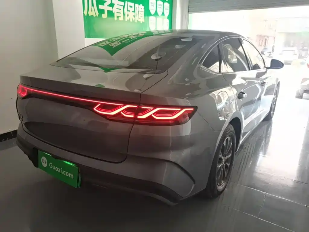 BYD Qin L — фото 7