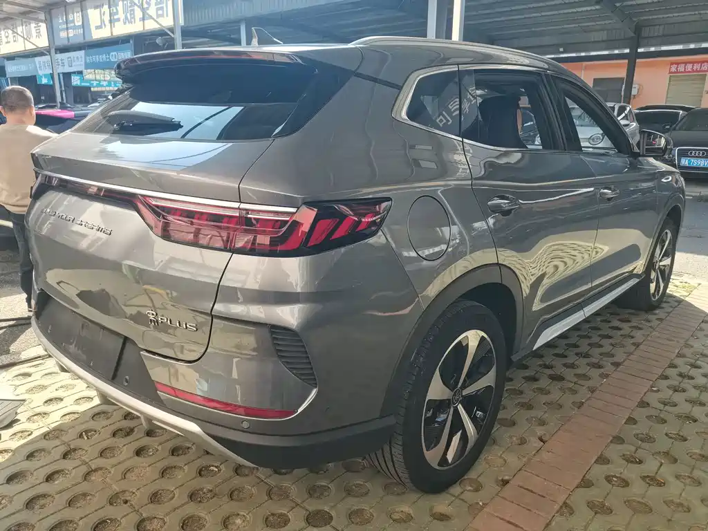 BYD PLUS New Energy — фото 7