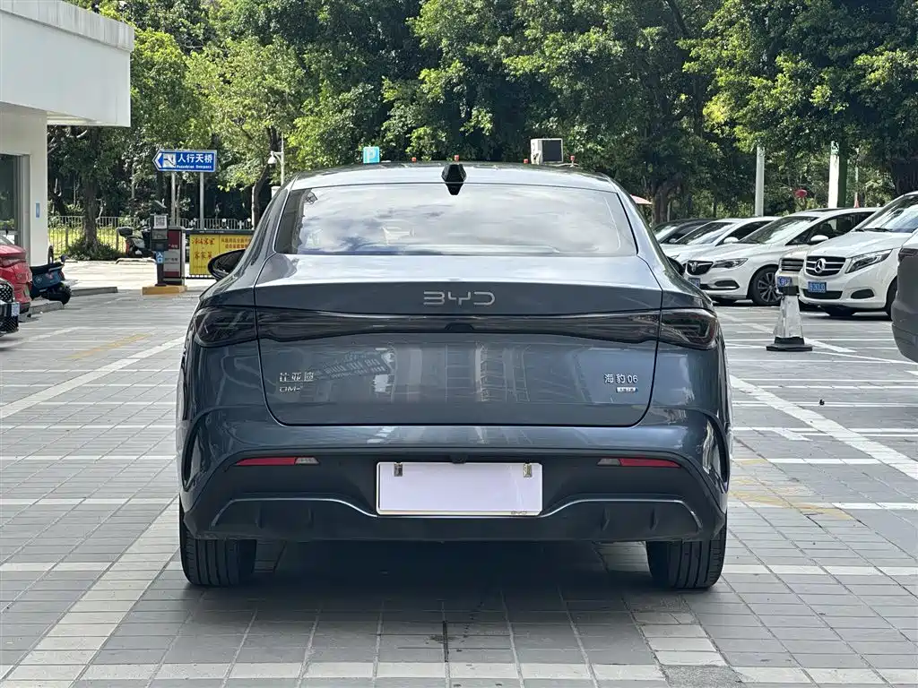 BYD Seal 06 — фото 4