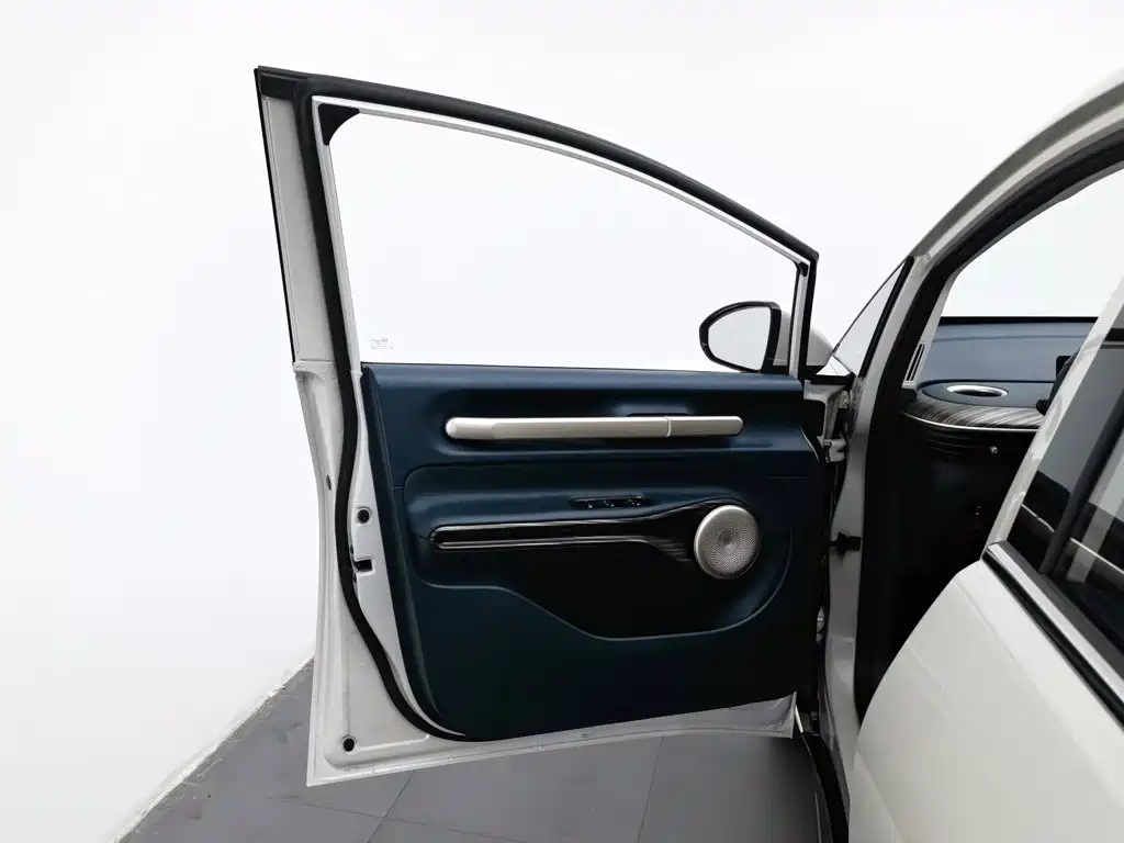Baojun Yunduo — фото 8