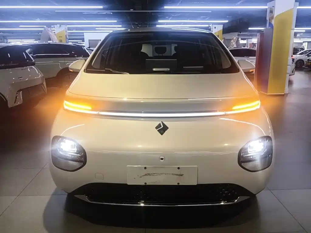Baojun Yunduo — фото 3